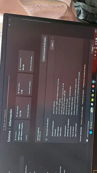 Laptop Acer Nitro 5 con teclado retroiluminado - miniatura 3