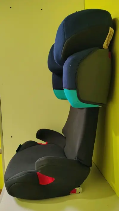 Silla de auto para niños Cybex azul y negra - miniatura 2