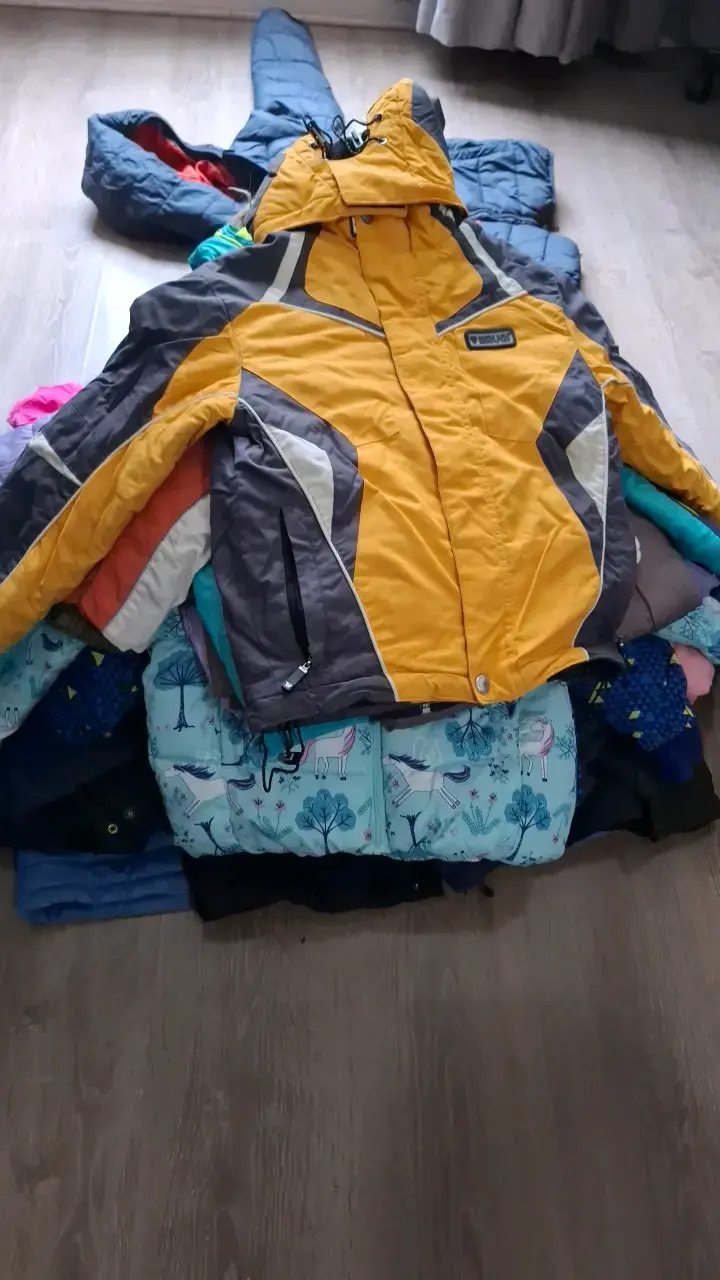Lote de chaquetas de invierno para niños - 1