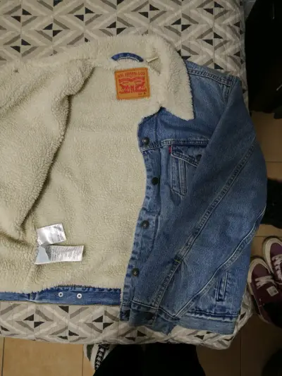 Chaqueta de mezclilla Levi's con forro de borrego - miniatura 3