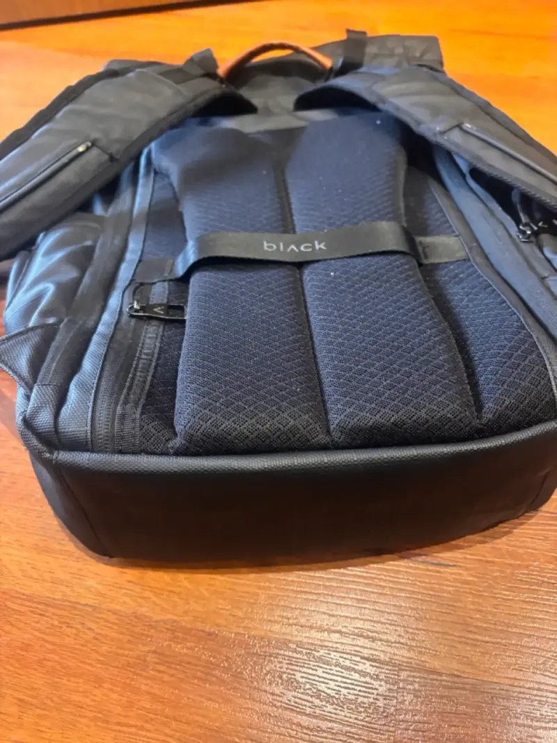 Pack le Abrigo de mujer mochila black y negro y - 4
