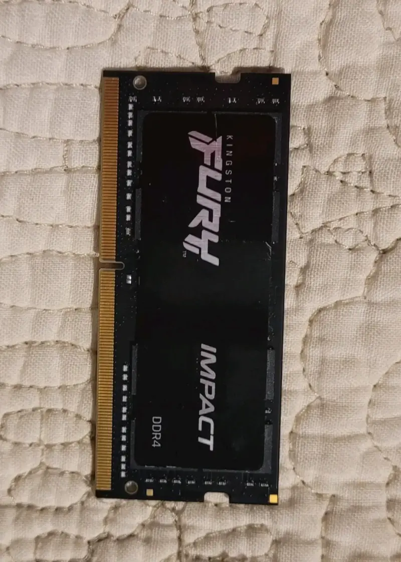 Memoria RAM Kingston Fury Impact DDR4 32GB - 3