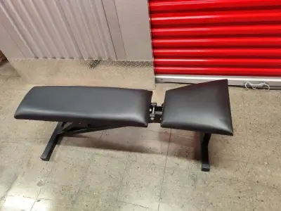 Banco de pesas ajustable para gimnasio - miniatura 3