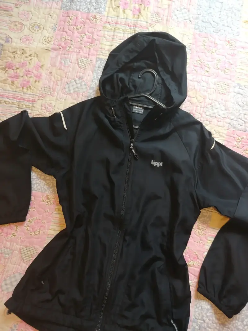 Chaqueta cortaviento Lippi con capucha talla M - 3