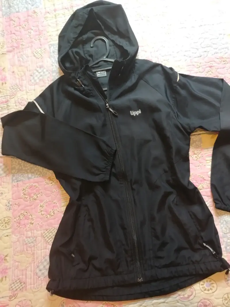 Chaqueta cortaviento Lippi con capucha talla M - 6