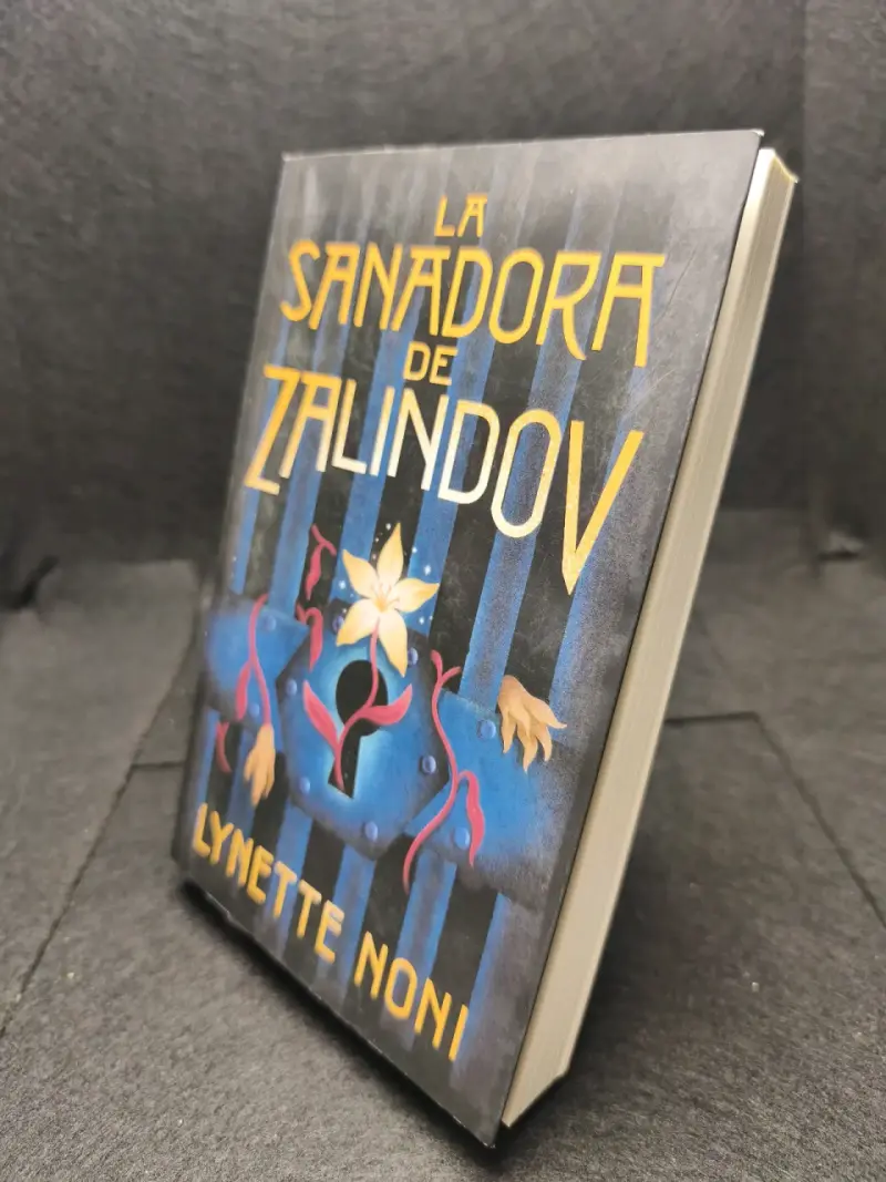 Libro 'La Sanadora de Zalindov' de Lynette Noni - 3