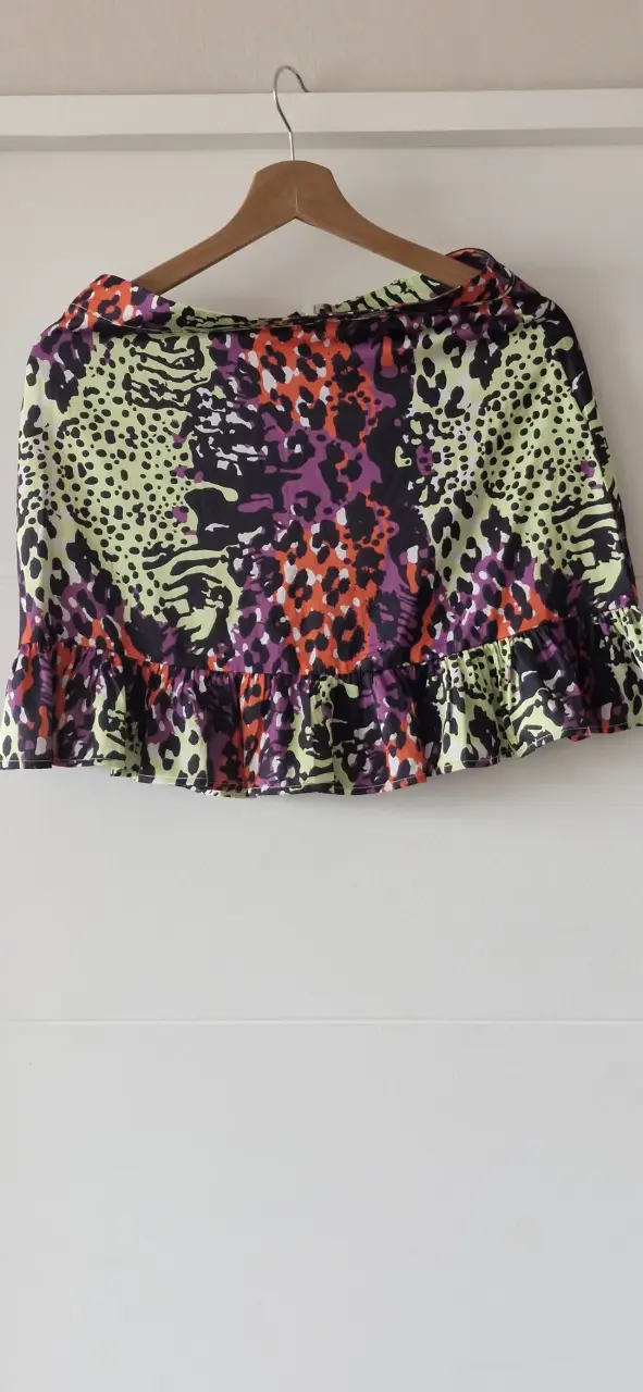 Falda corta estampado animal print