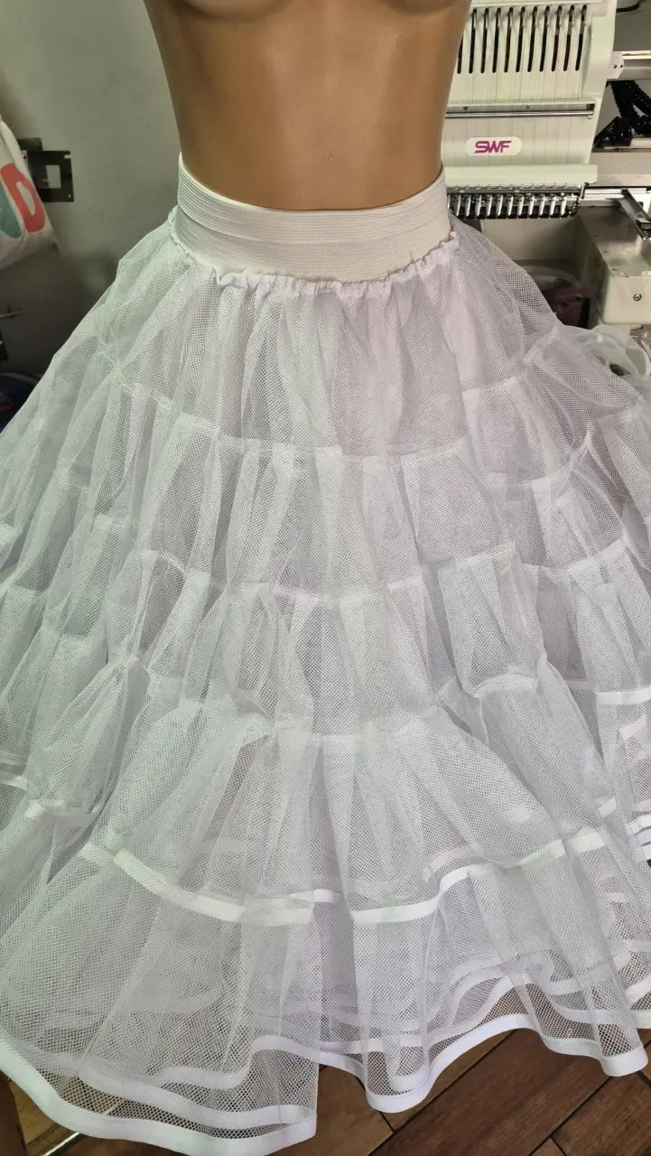 Taller de confecciones. Vestido de Huasa con Dise - 6