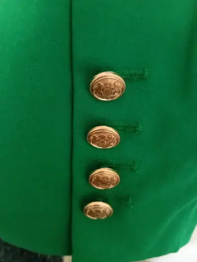 Blazer verde con botones dorados Basement - miniatura 5