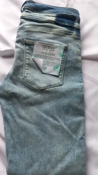 Jeans Guess para mujer azul claro - miniatura 4