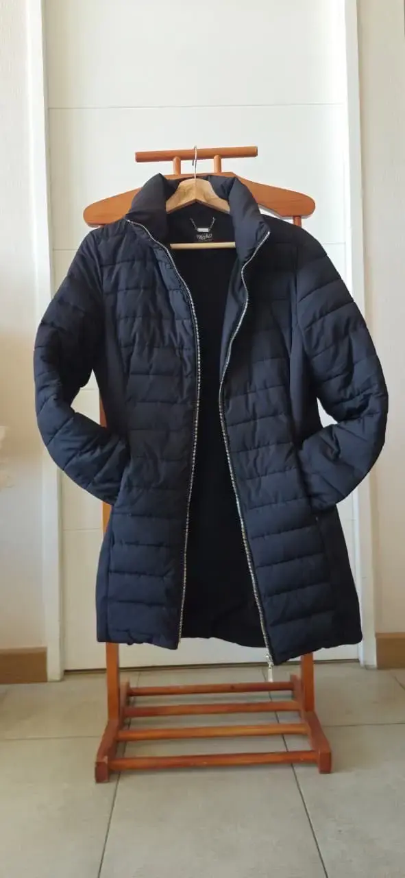 Abrigo acolchado negro para mujer talla M - 2