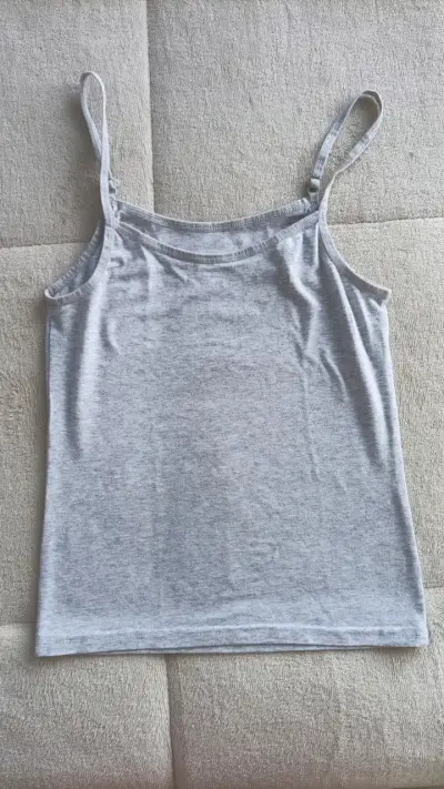 Polera sin mangas gris Cherokee talla M - miniatura 2