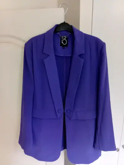 Blazer morado io elegante para mujer - miniatura 1