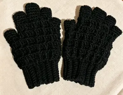 Guantes de lana tejidos a mano crochet - miniatura 1
