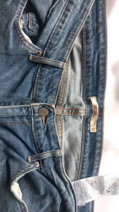 Jeans Levi's clásicos para hombre en azul - miniatura 3