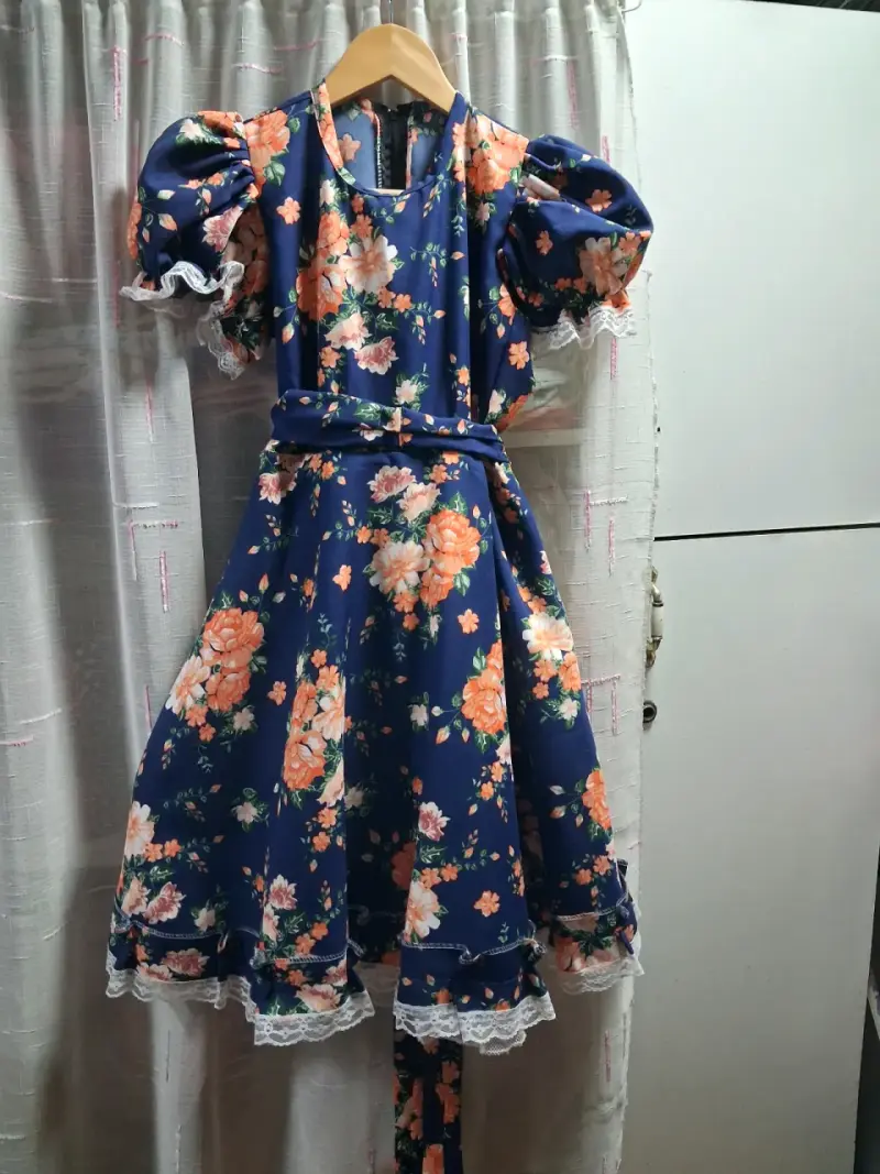 Vestido floral azul de cueca talla 10-12 - 1
