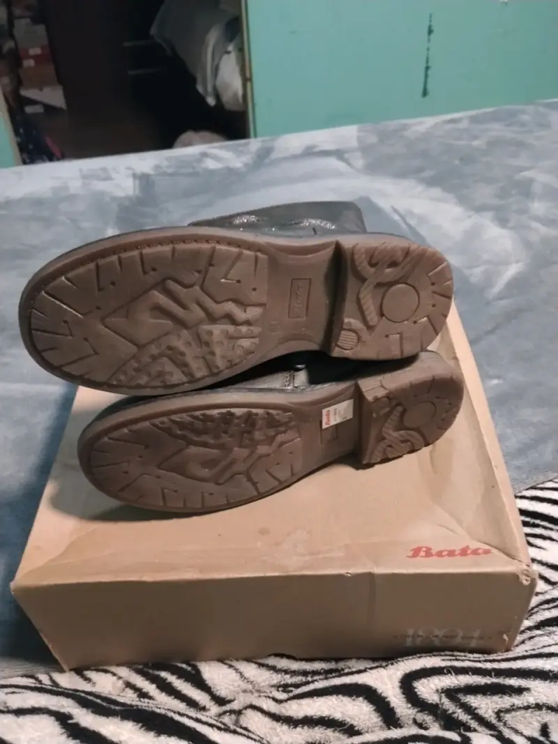 Zapatillas negras con plataforma y cierre lateral - 6