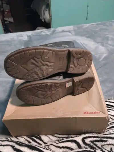 Zapatillas negras con plataforma y cierre lateral - miniatura 6