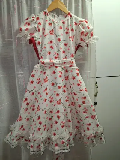 Vestido infantil floral de cueca talla 10-12 - miniatura 1
