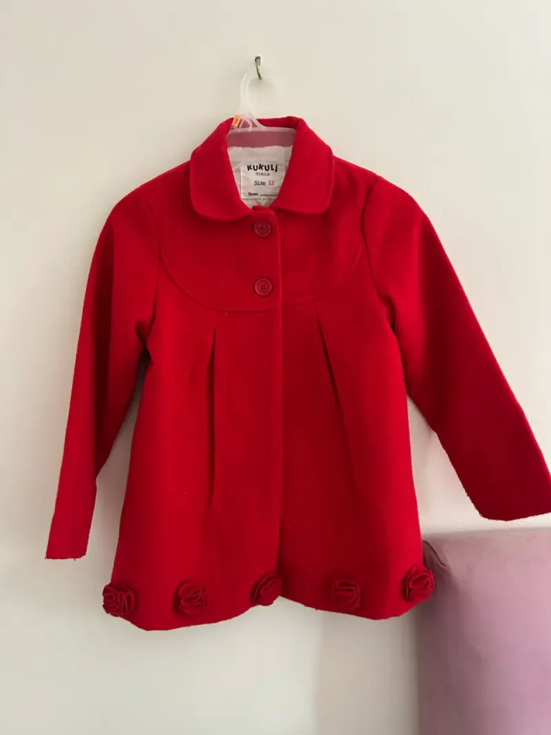 Abrigo rojo para niña Kukuli talla 12 - 1