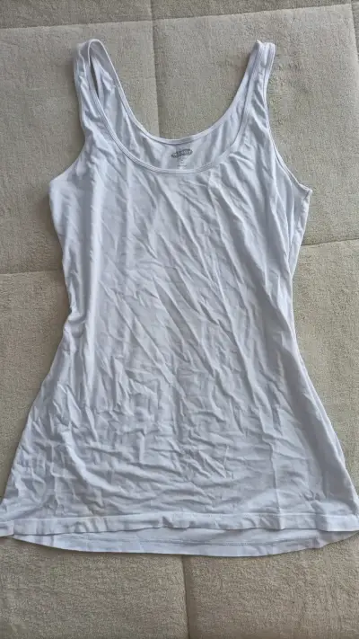 Polera sin mangas blanca Old Navy para mujer - miniatura 1