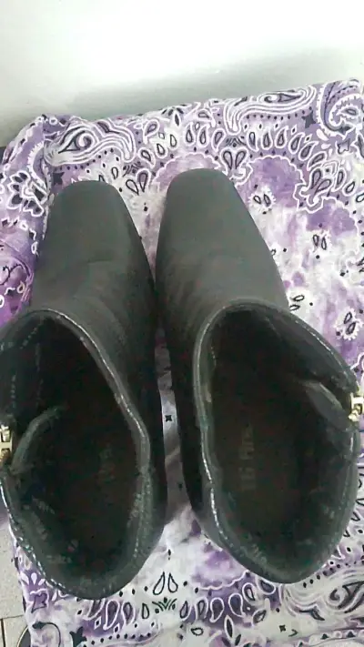 Botines de cuero negro con cierre lateral - miniatura 5