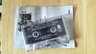 Cassette NOFX Punk in Drublic - miniatura 2