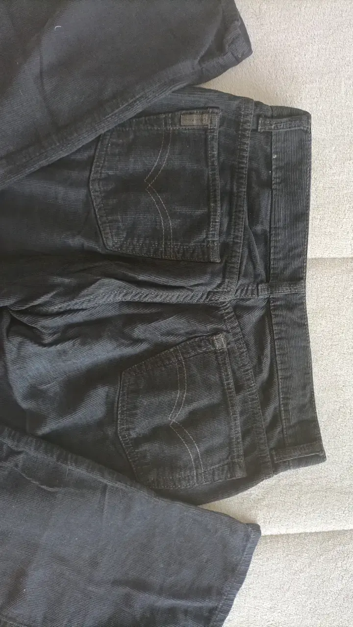 Jeans de pana negros Calvin Klein talla 40 - 3