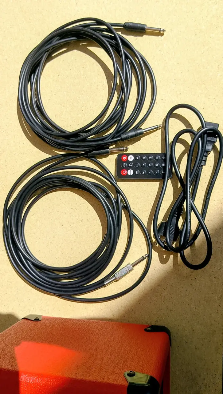 Amplificador Mezclador Novik Neo 6400BT 800W - 4