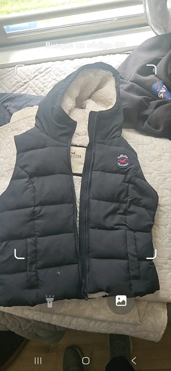 Parka Hollister con capucha y forro polar - 2