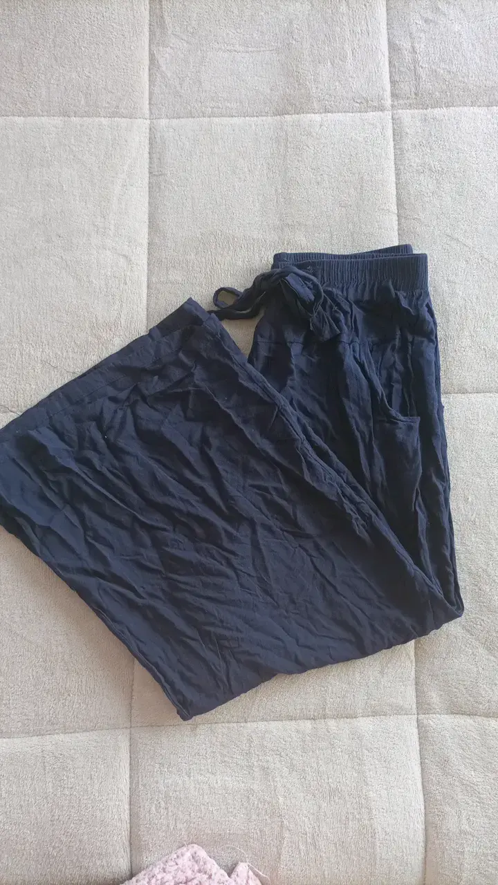 Pantalones anchos azulmarino de algodón para mujer