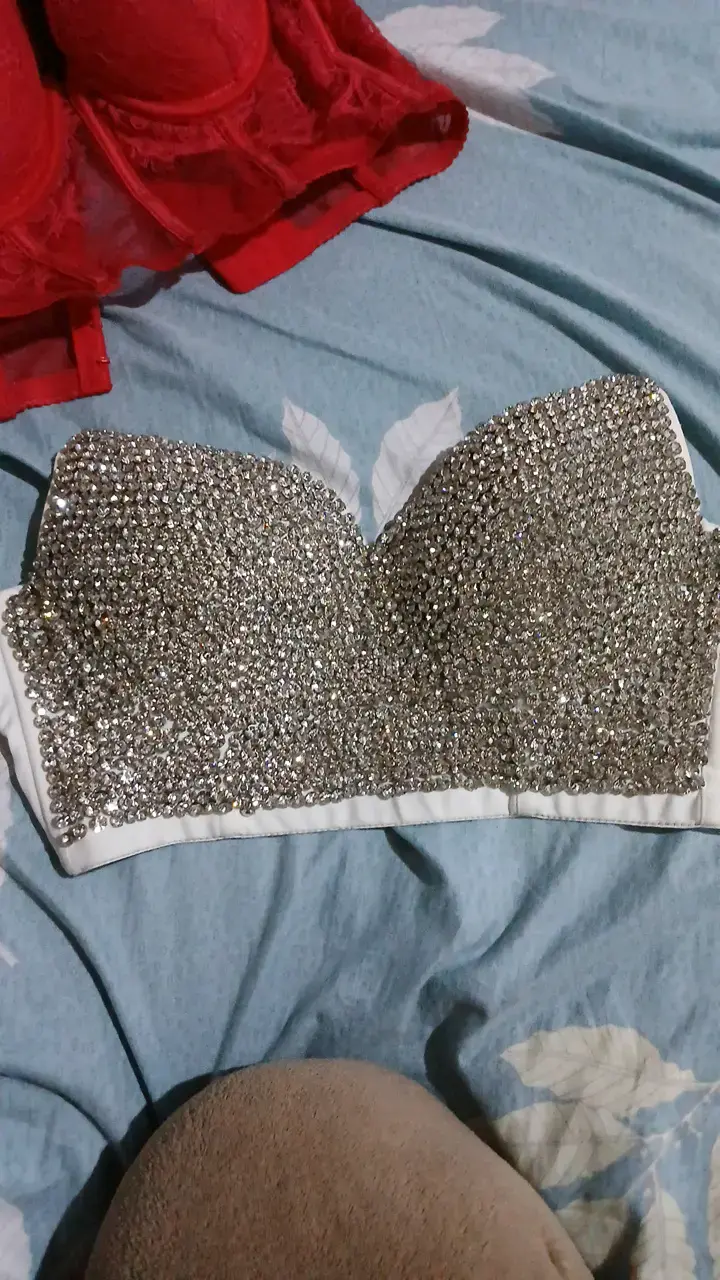 Bralette rojo encaje con tirantes brillantes - 2