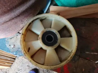 Ruedas industriales de plástico con rodamiento - miniatura 2