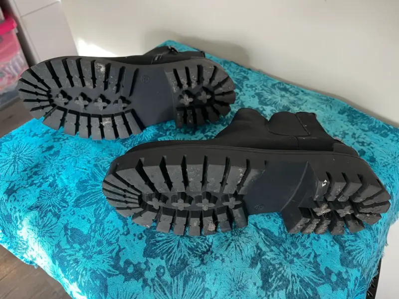 Botines negros  mujer marca BATA - 3