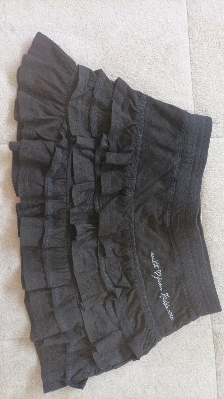Falda negra con volantes para mujer Kiddo Girls