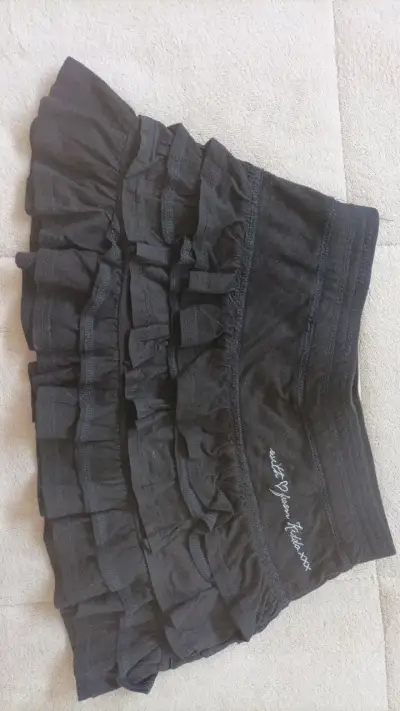Falda negra con volantes para mujer Kiddo Girls - miniatura 1