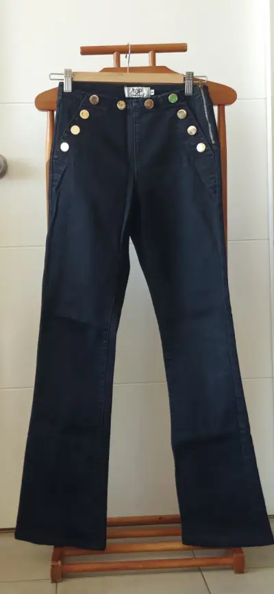 Pantalones Top Navy con botones dorados - miniatura 1