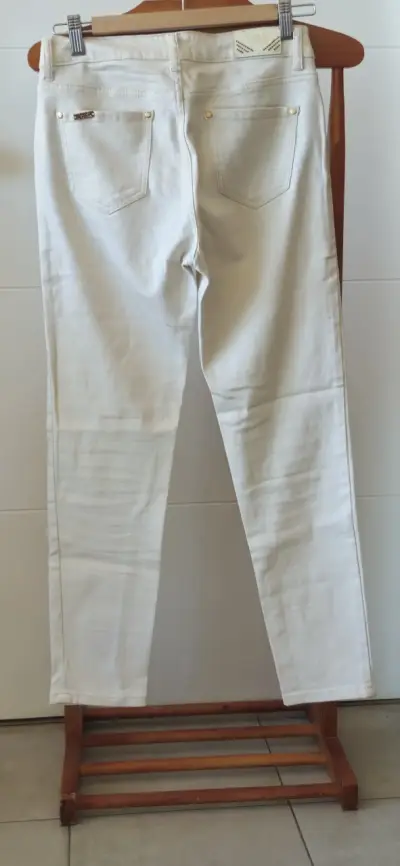 Pantalones de mezclilla blancos con bordado Liolà - miniatura 4