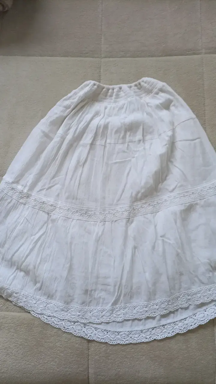 Falda blanca de algodón con encaje - 3