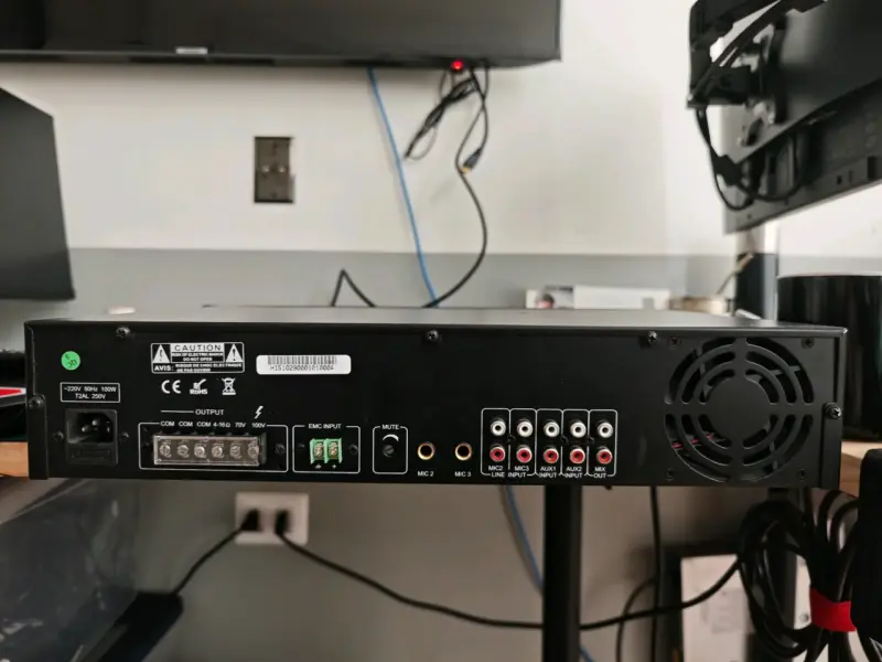 Amplificador Mezclador ITC T-60 para Micrófonos - 3