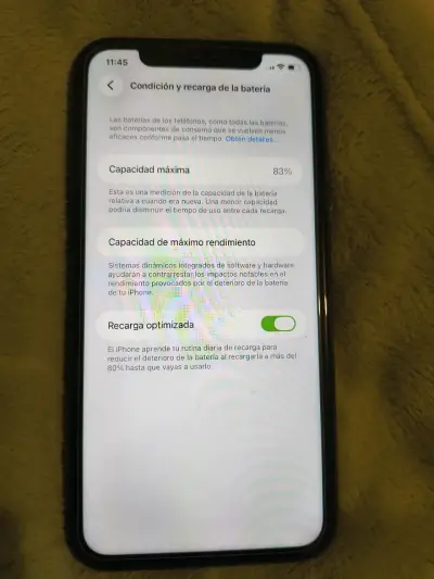 iPhone 11 128GB Negro en Buen Estado - miniatura 3