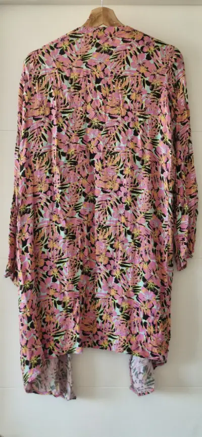 Kimono floral multicolor Opposite talla M - miniatura 2