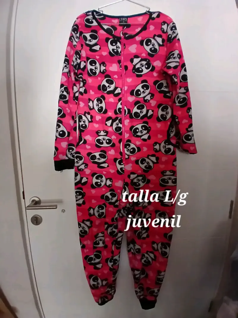 Pijama enterizo juvenil con diseño de pandas - 1