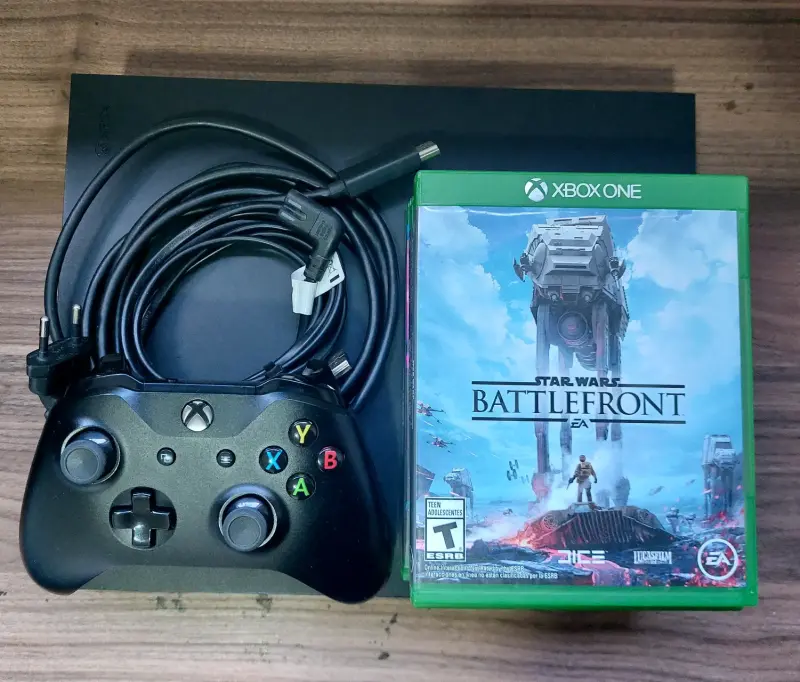 Consola Xbox One X con juegos y control - 3