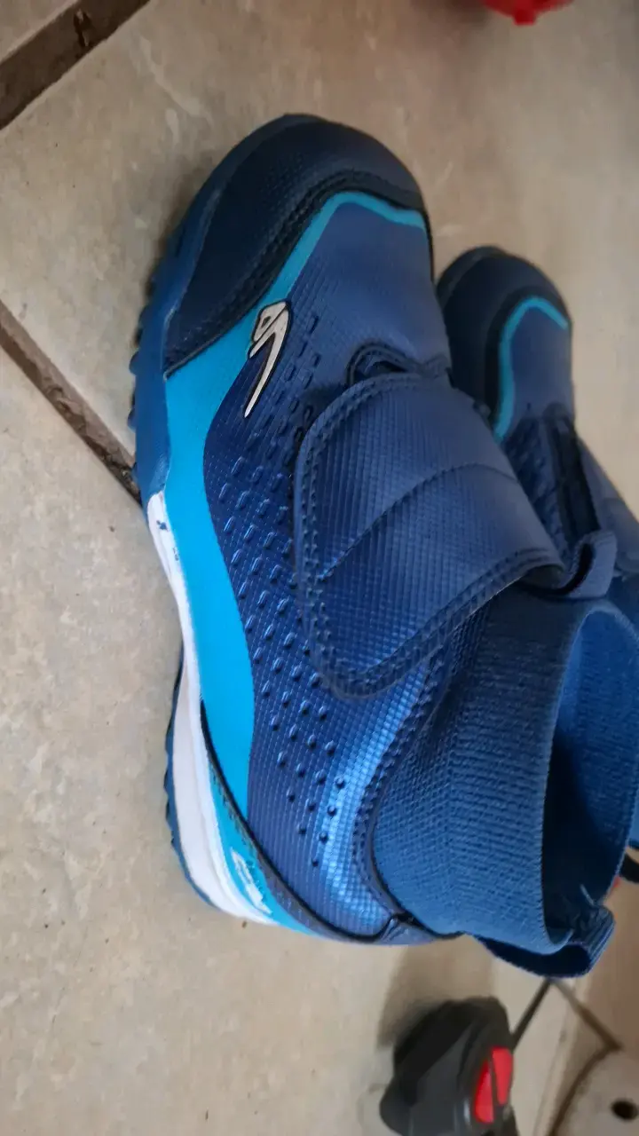 Botines deportivos azules para niños - 2