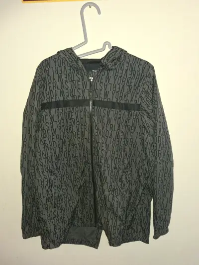 Chaqueta Everlast con capucha y diseño urbano - miniatura 1