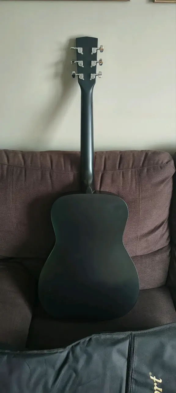 Guitarra acústica Cort Af510 negra con funda - 2