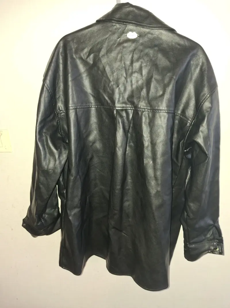 Chaqueta de eco cuero negra Barbados - 3