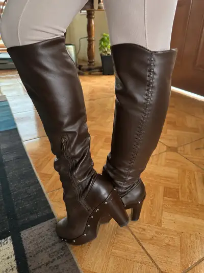 Botas largas de cuero marrón para mujer - miniatura 2