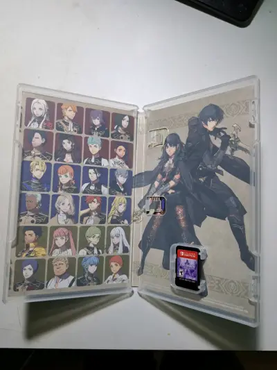 Fire Emblem: Three Houses. Juego nintendo switch - miniatura 2